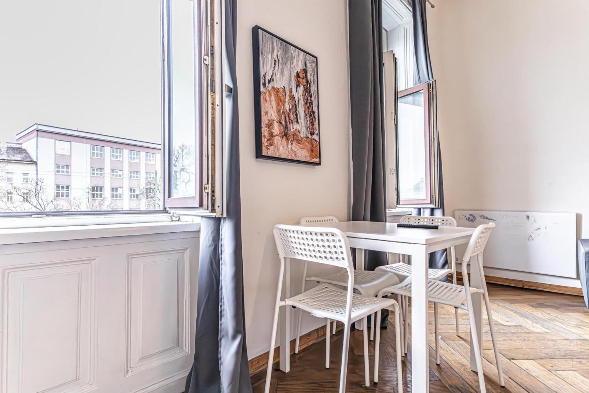 Gorgeous 1Br Apt Near Akh Hospital Wien Ngoại thất bức ảnh